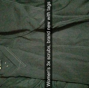 3xl scrubs. Brand new with tags